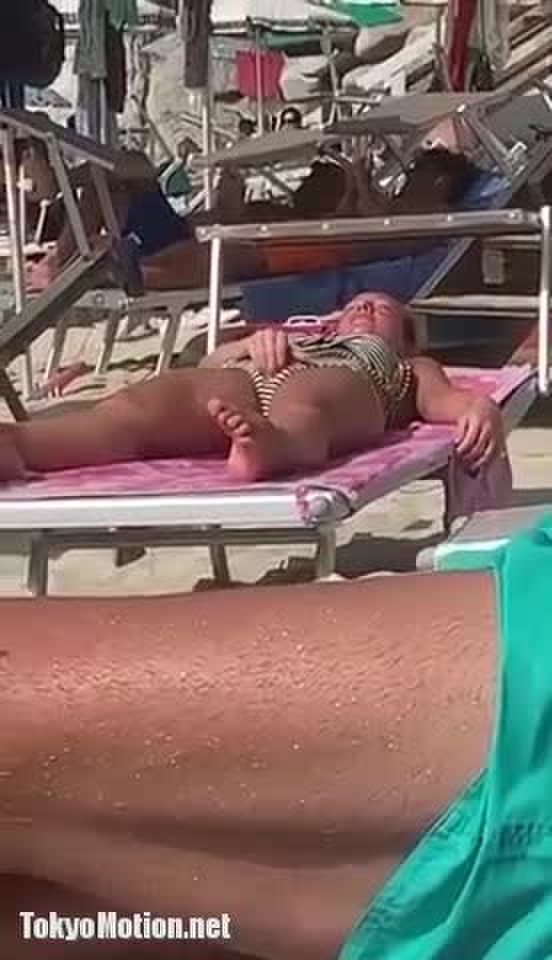 ビーチ オナニー盗撮 3