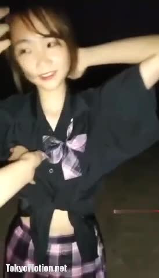 個人撮影 幼さが残るJDを連れまわして屋外でハメハメ1/2